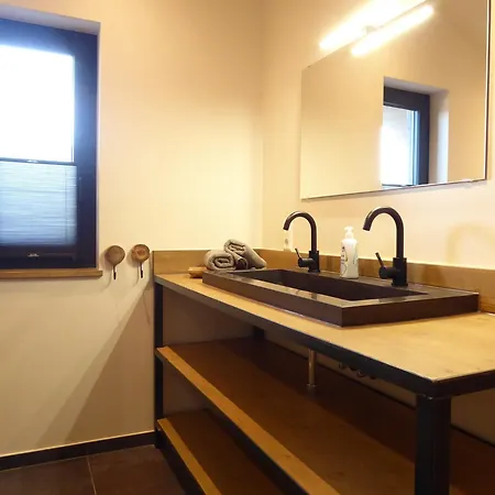 Pearl Modern Wifi 6 Personen Near Lift Prázdninový dům