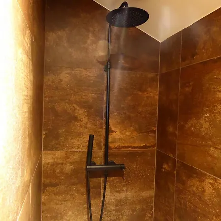 Pearl Modern Wifi 6 Personen Near Lift Winterberg